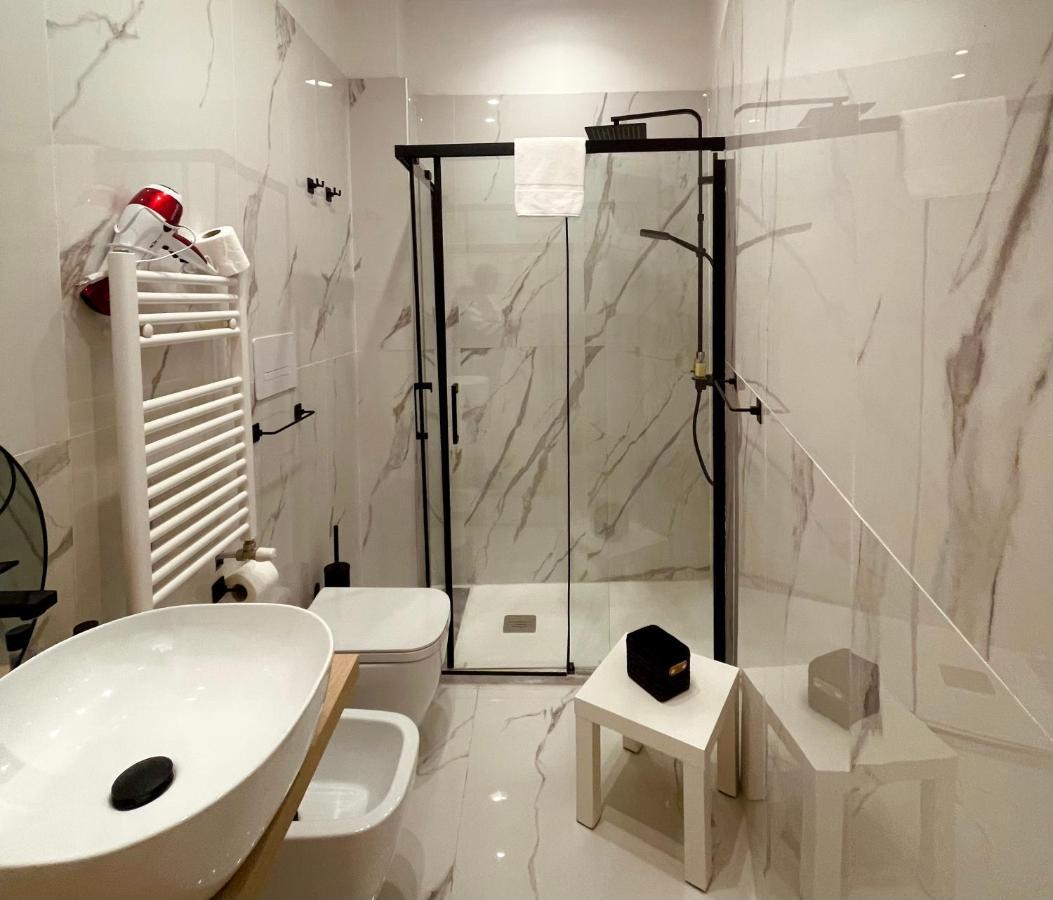 La Suite Di Dante Napoli エクステリア 写真